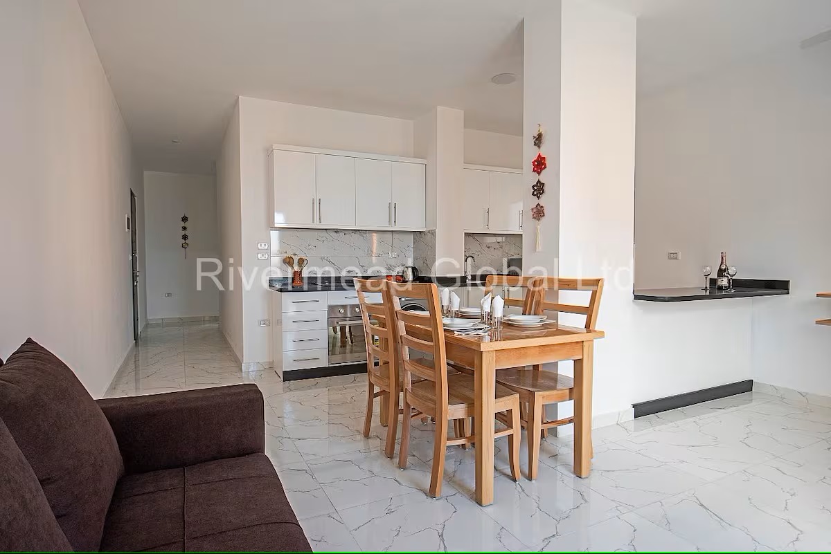 2 Bedroom Apartment with Sea and Marina View – zdjęcie 2