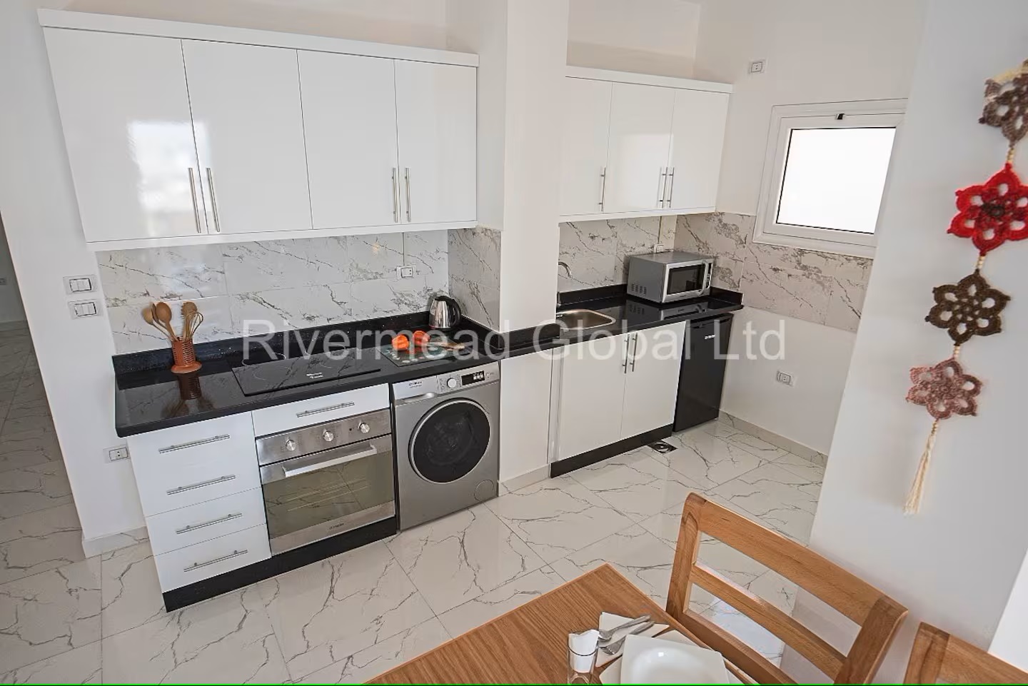 2 Bedroom Apartment with Sea and Marina View – zdjęcie 9