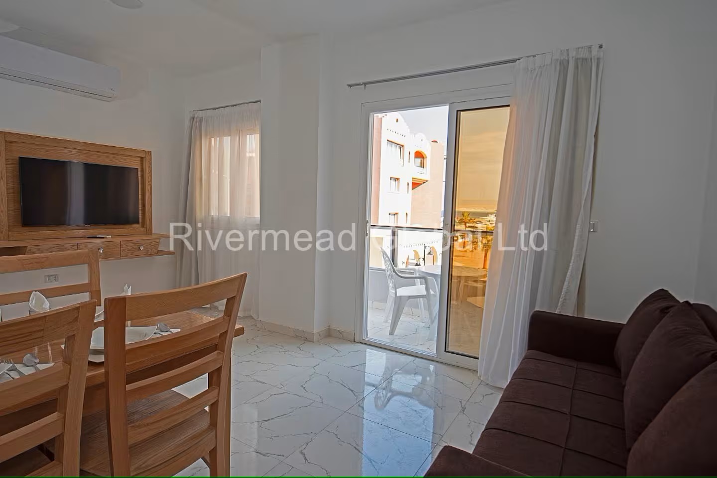 2 Bedroom Apartment with Sea and Marina View – zdjęcie 7