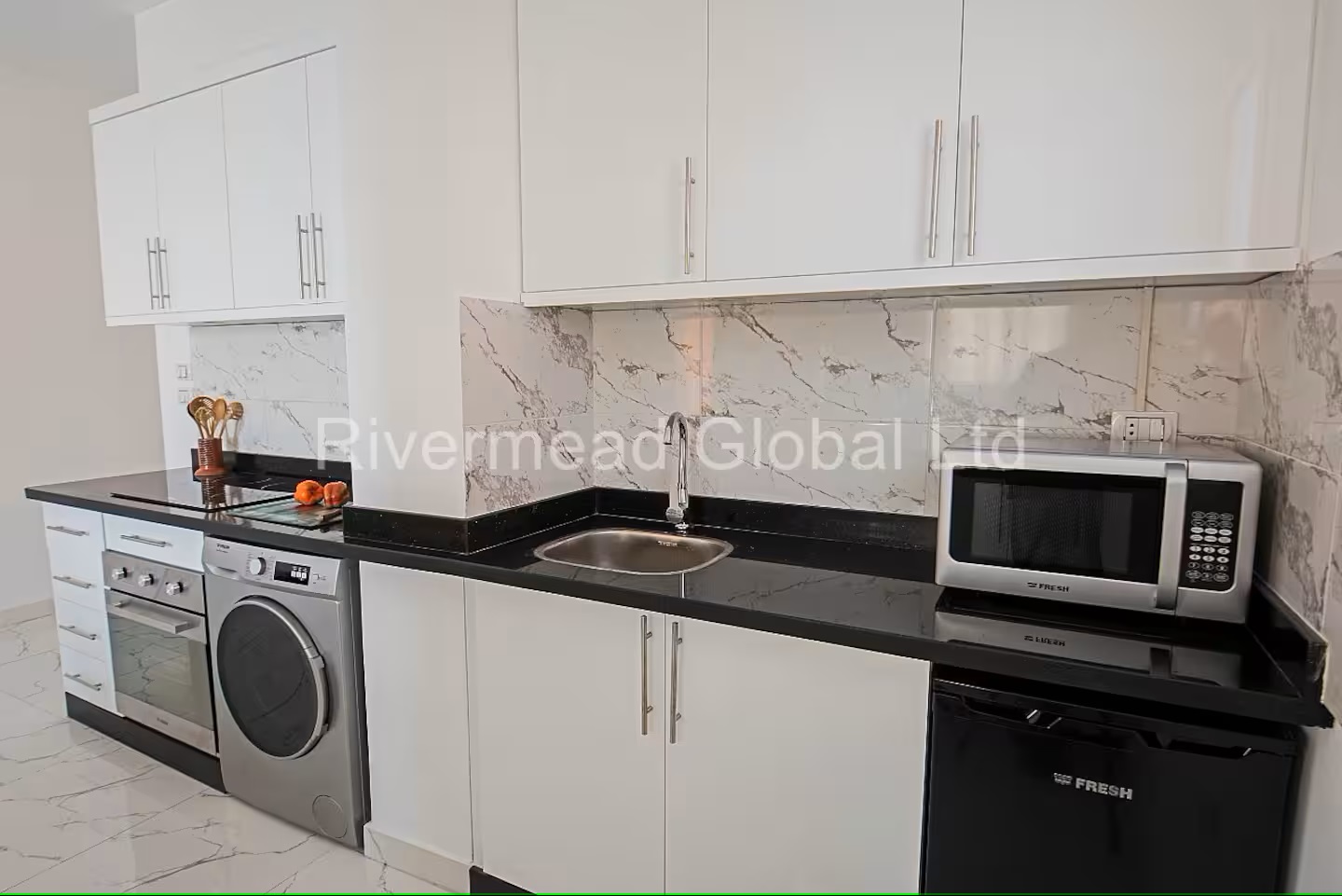 2 Bedroom Apartment with Sea and Marina View – zdjęcie 10