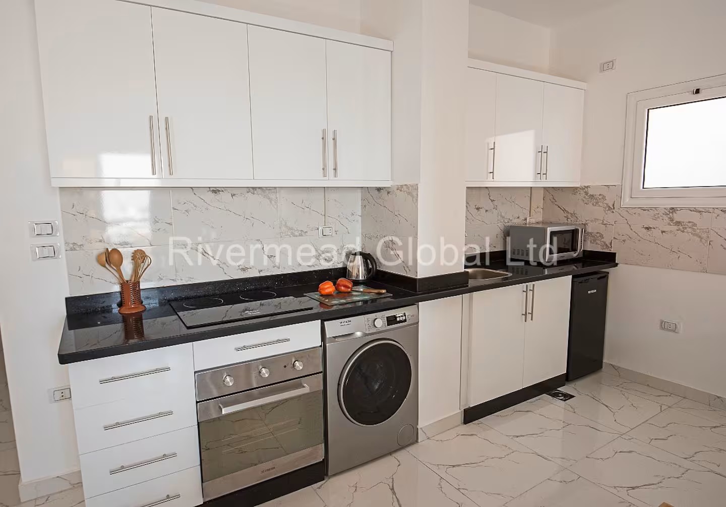2 Bedroom Apartment with Sea and Marina View – zdjęcie 22